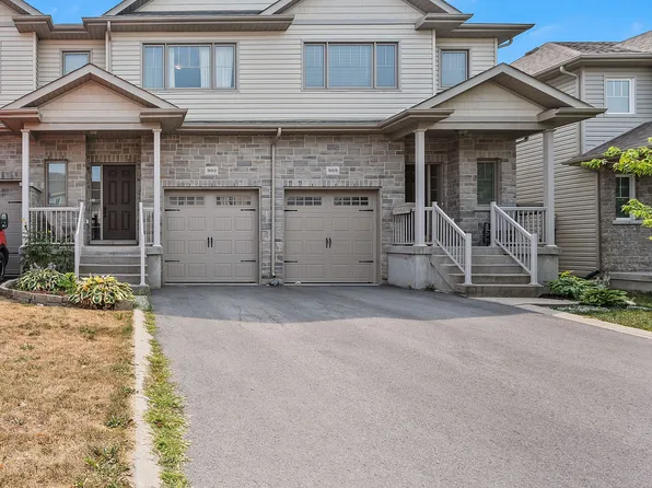 905 Blossom St, Kingston, ON K7P 0N2