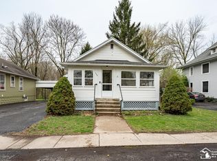 296 Elm St, Deerfield, MI 49238