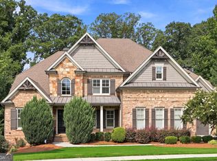1992 Stonewater Ct, Hoschton, GA 30548