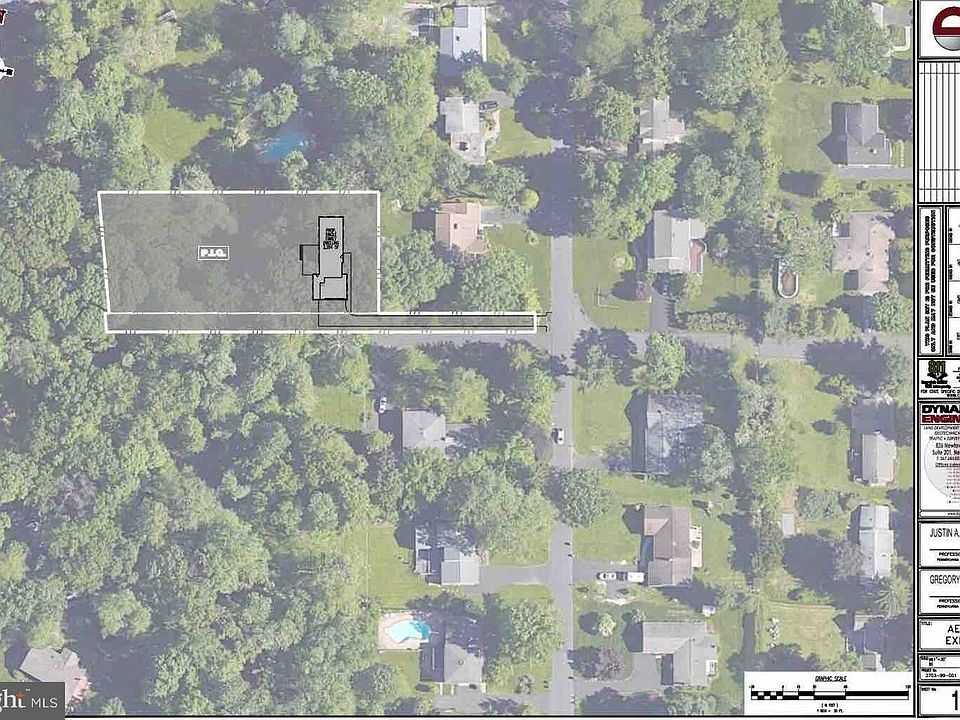 1st image of 2001A Woodland Dr