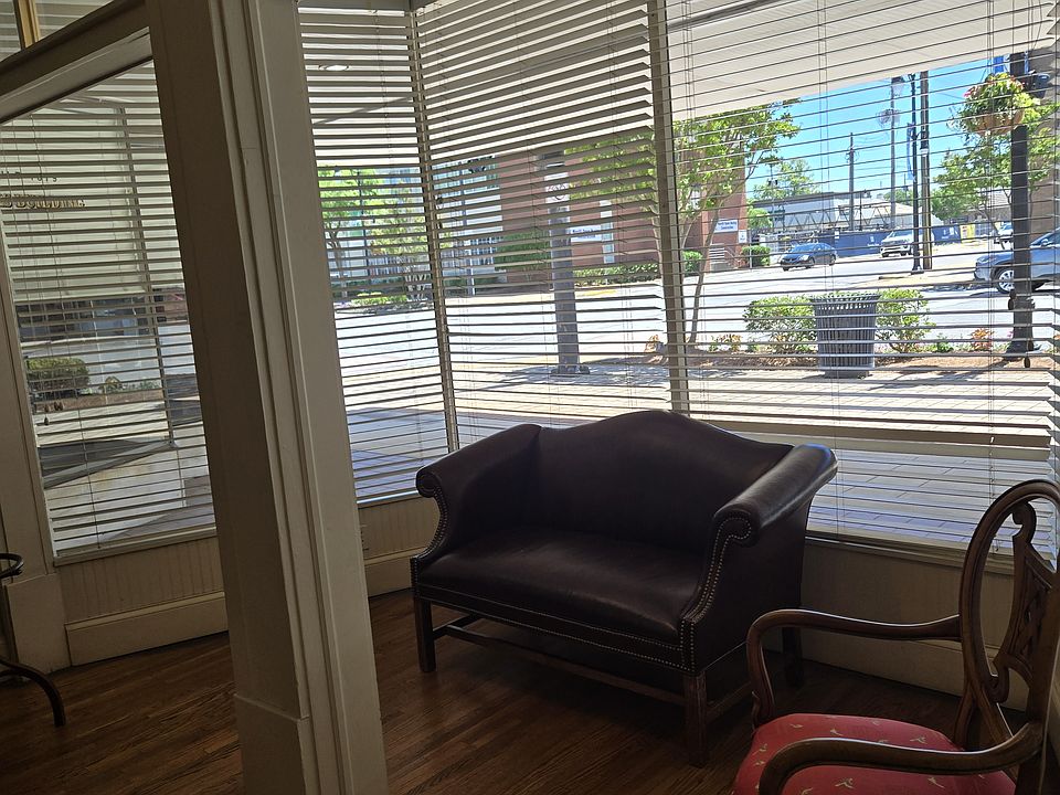 Reception/Waiting Area
