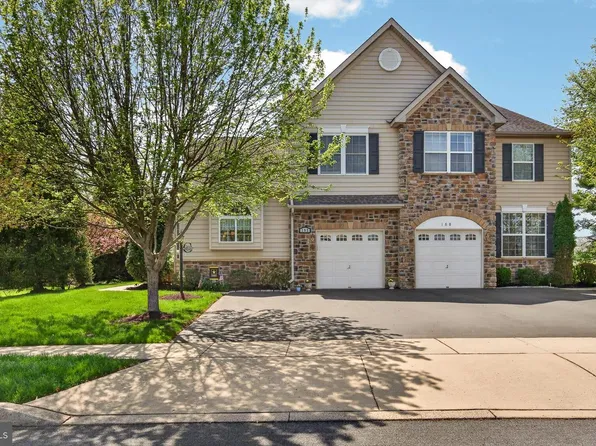 192 Providence Ln, Lansdale, PA 19446