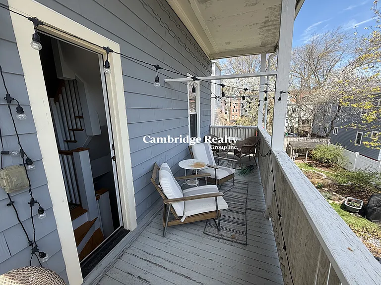 440 Windsor St #2 — Photo 16