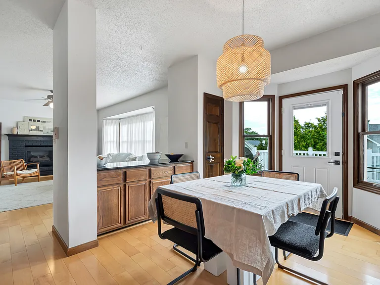 908 Burn Oak Dr — Photo 24