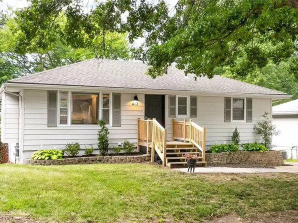 413 NW 88th Ter, Kansas City, MO 64155