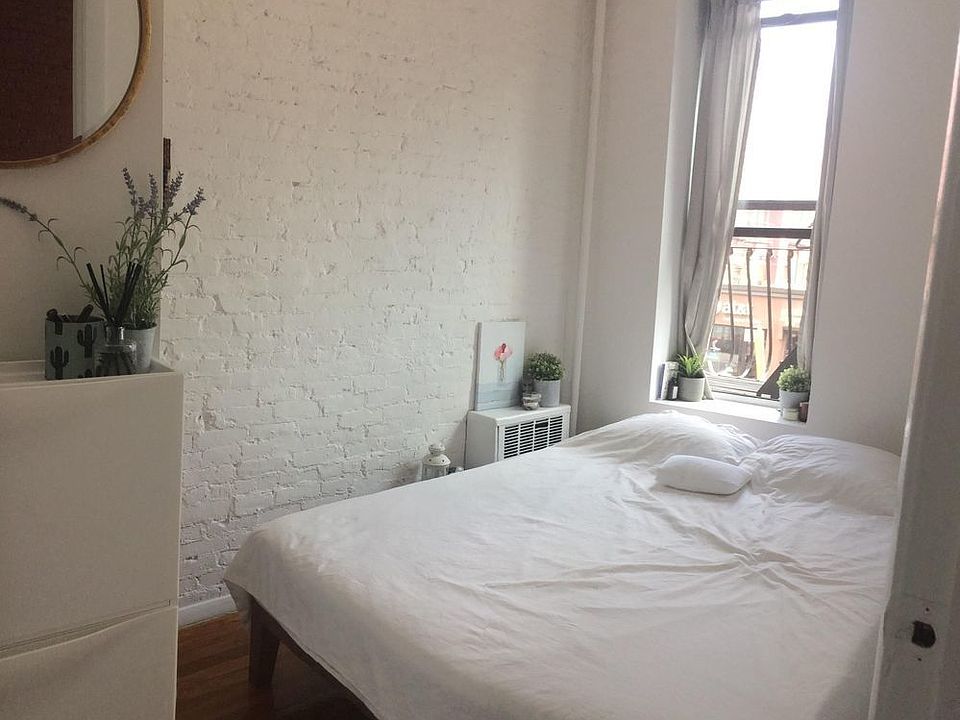 1st image of 108 7th Ave APT 3