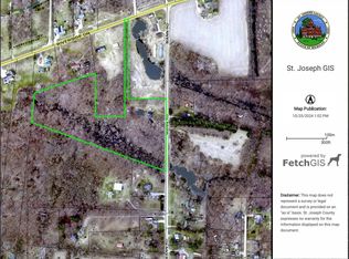 68420 Mann Rd, White Pigeon, MI 49099