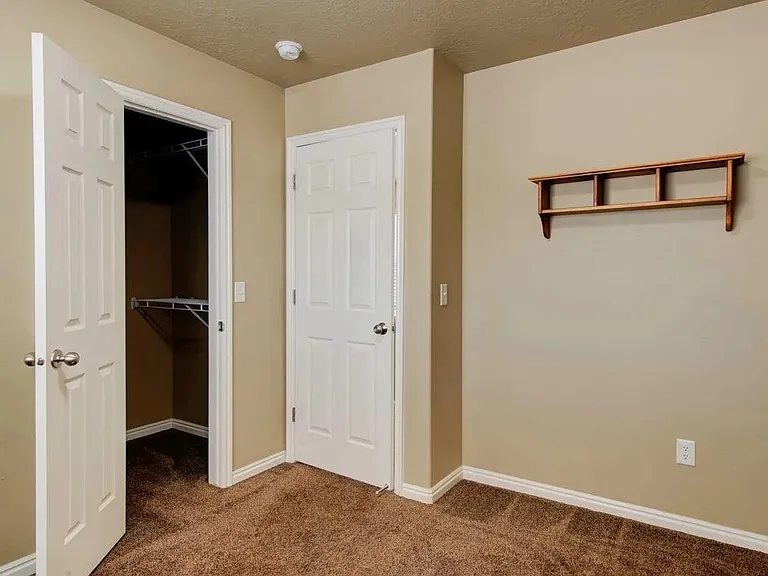 173 E Fiddlers Canyon Rd #11 — Photo 20