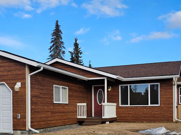 614 Ponderosa St, Kenai, AK 99611