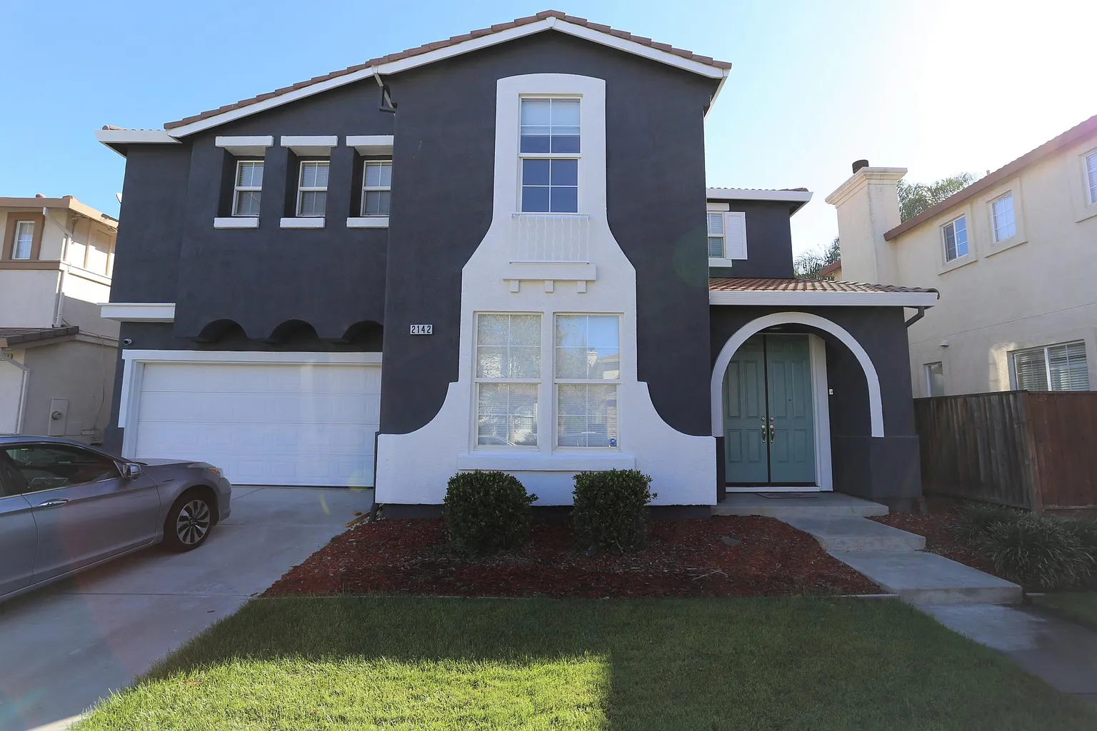 2142 Photinia Dr photo 1