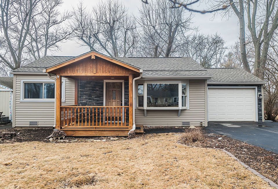 1st image of 37058 N Bernice Dr