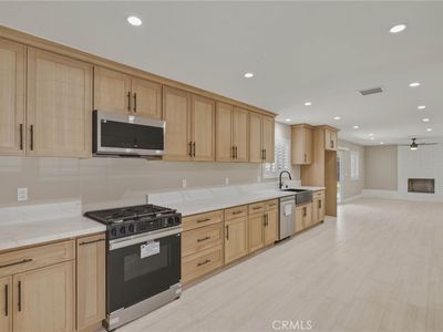 5874 Olive Ave, Rialto, CA, 92377
