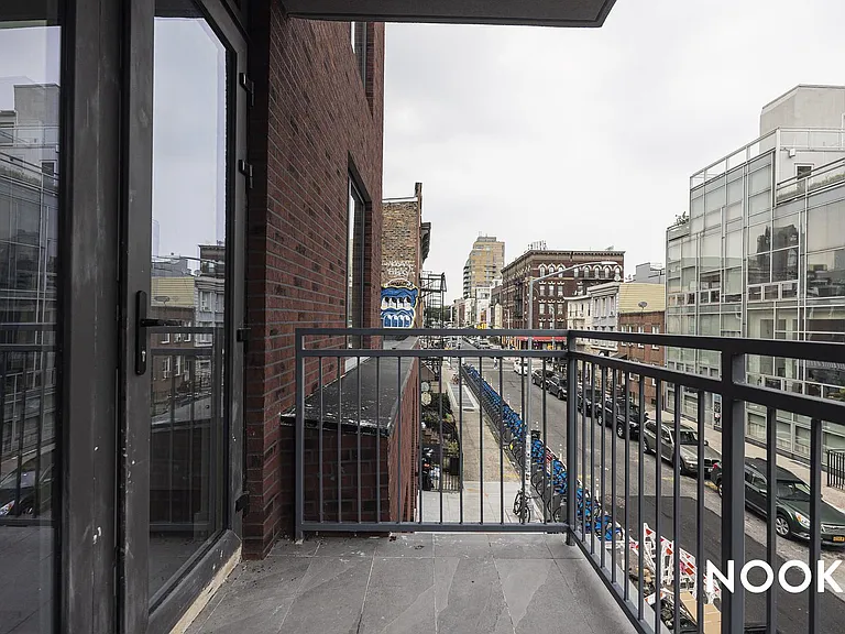228 N 7th St #380 — Photo 20