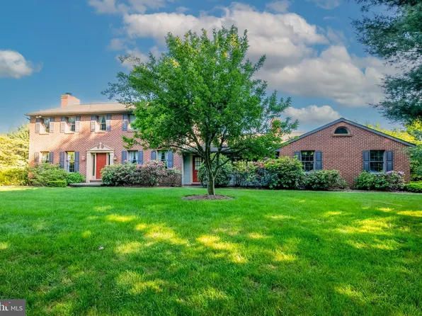 1166 Cedar Top Rd, Reading, PA 19607