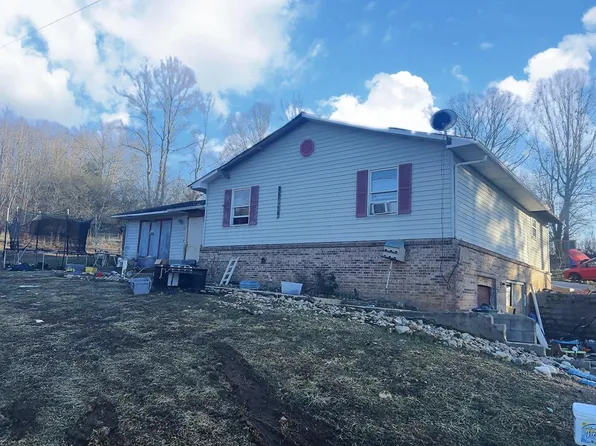 3132 Fowler Montgomery Rd, Cookeville, TN 38506