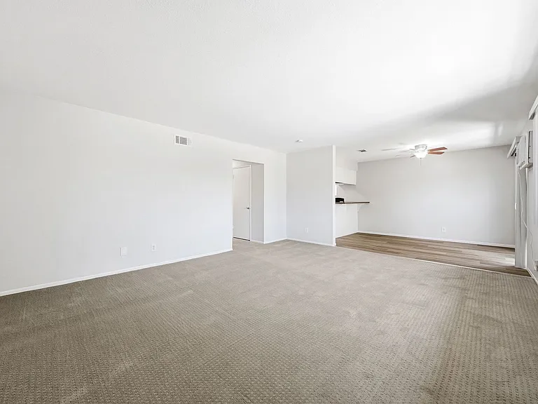 16002 Pasadena Ave — Photo 12