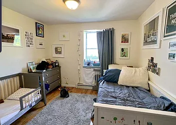 Rented by Empire Deeds LLC 