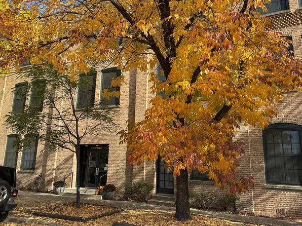 5235 N Ravenswood Ave APT 11, Chicago, IL 60640