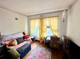 1942 W Montrose Ave APT 6, Chicago, IL 60613