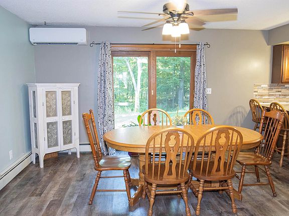 4th image of 12765 Niblock Rd