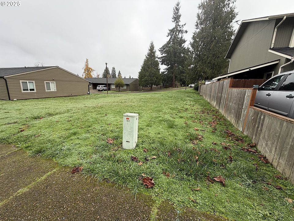 2nd image of Aster St