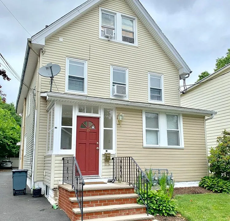 35 Lathrop Ave #3