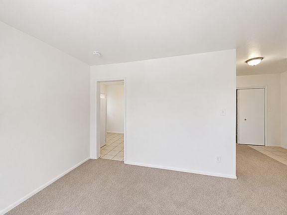 3rd image of 3772 41st St #3