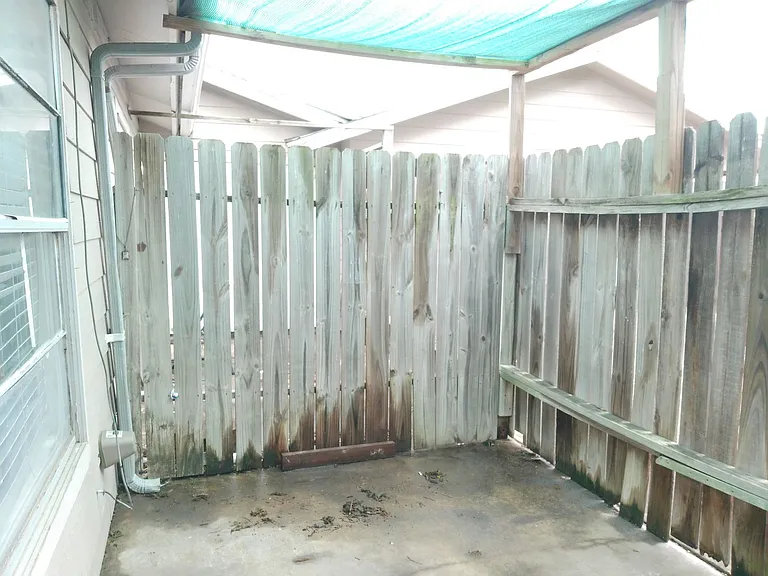 5723 Crestmore Dr — Photo 10