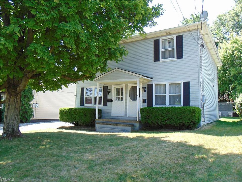 1st image of 236 Jackson St #238