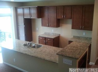11275 Sand Castle Dr, Saint Paul, MN 55129