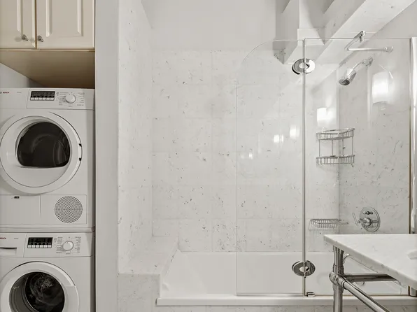 107 West 25th Street image 10 of 12