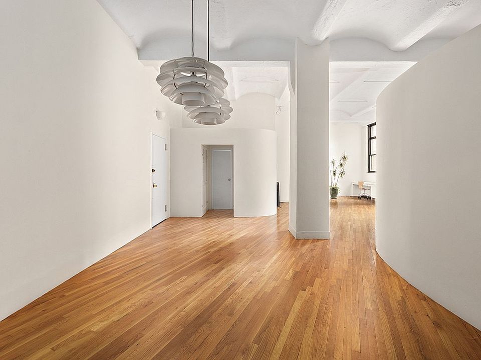 1st image of 161 W 15th St APT 2J
