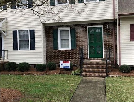 2nd image of 3703 Cliffridge Dr APT 2