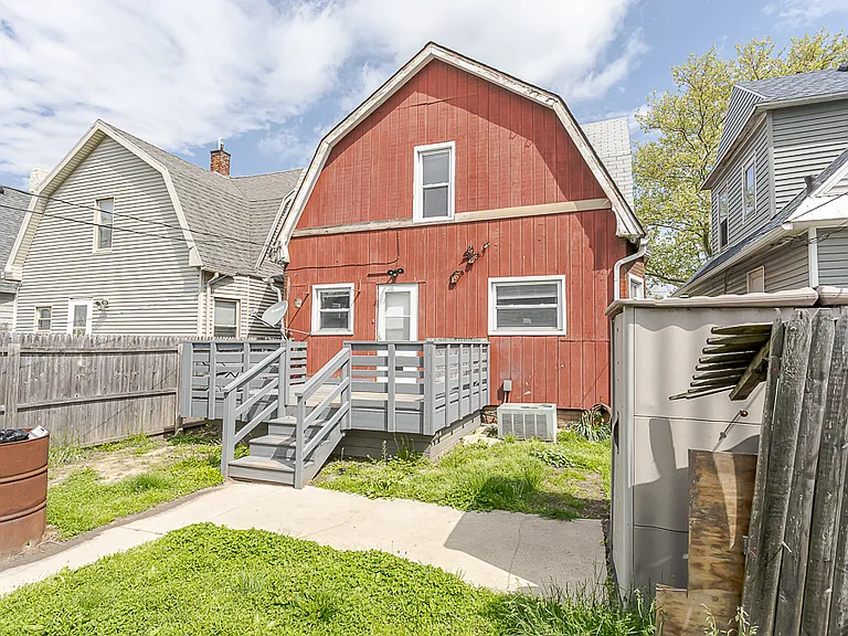 1149 South Ave — Photo 36