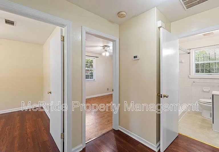 1739 Cornell Dr — Photo 7