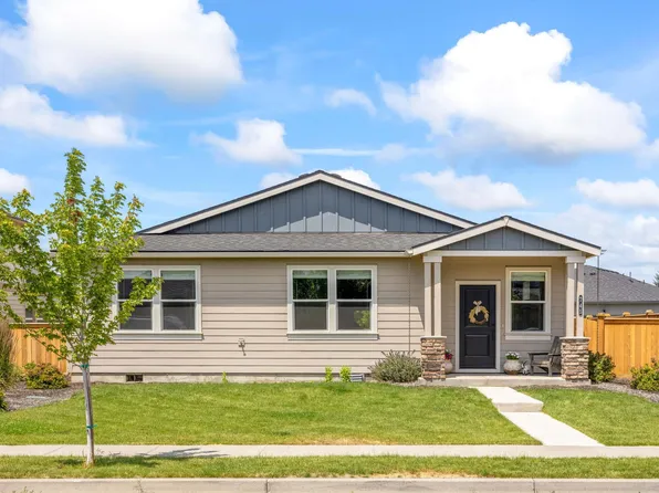 745 NE Union Loop, Prineville, OR 97754