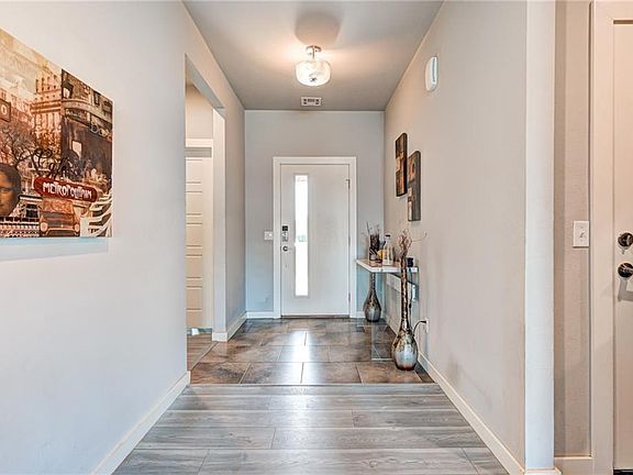 4th image of 9413 NW 91st Cir