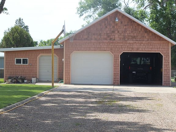 5th image of 413 S Custer Ave