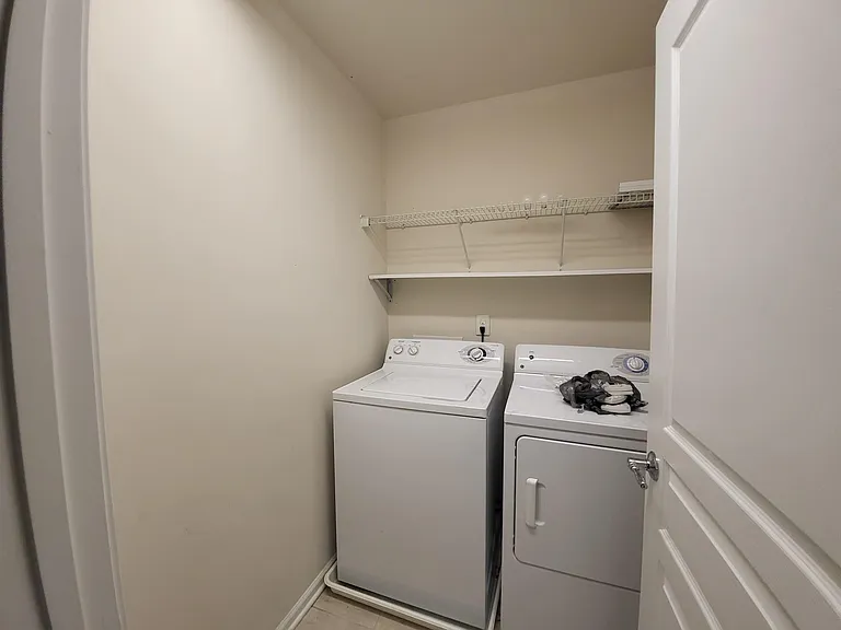 11338 Cedar Walk Ln — Photo 15