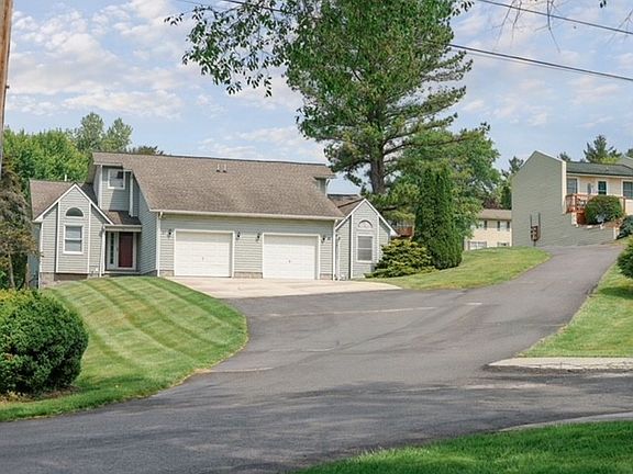 2nd image of 25119 York Dr #37
