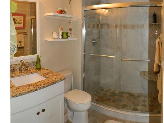 5th image of 4655 Saint Croix Ln APT 1421