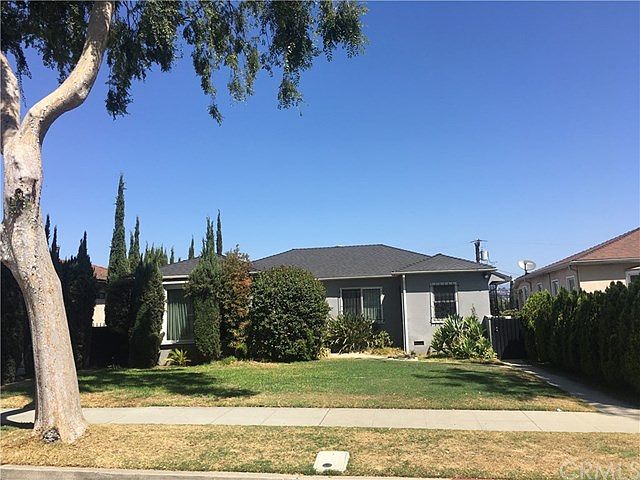 1st image of 2921 Montezuma Ave