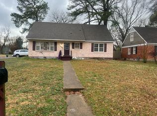 3843 Blue Jay Rd, Memphis, TN 38116