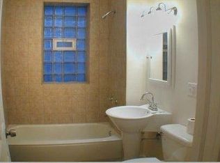 15 E 113th St #1, Chicago, IL 60628