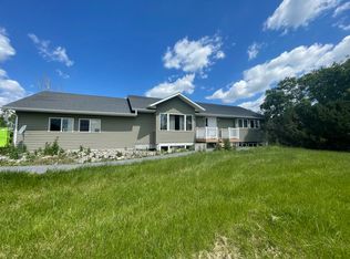 6303 64th Ave S, Horace, ND 58047