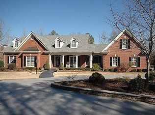 5395 Golf View Dr, Braselton, GA 30517