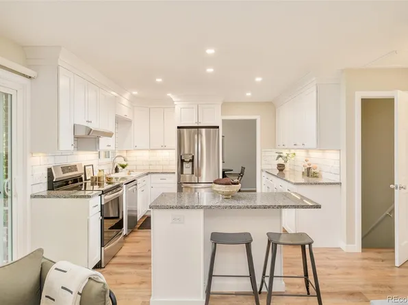 2238 S Yank Court, Lakewood, CO 80228