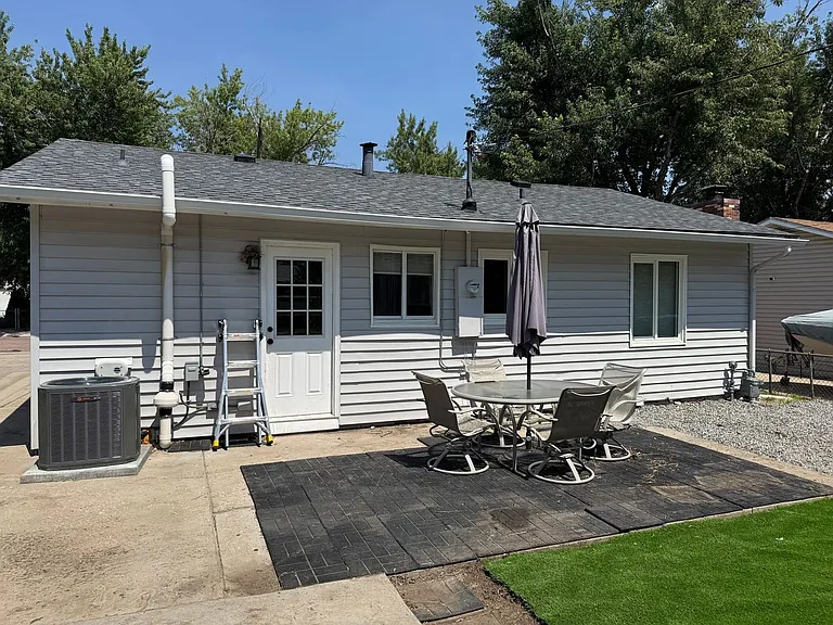 1137 Pando Ave — Photo 30