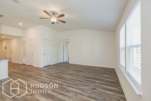 5th image of 2590 Trumpet Ln
