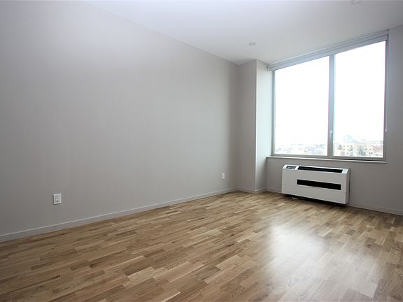 3rd image of 1511 Bedford Ave #8E